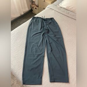 Lululemon High Rise Straight Leg Trouser with Pockets